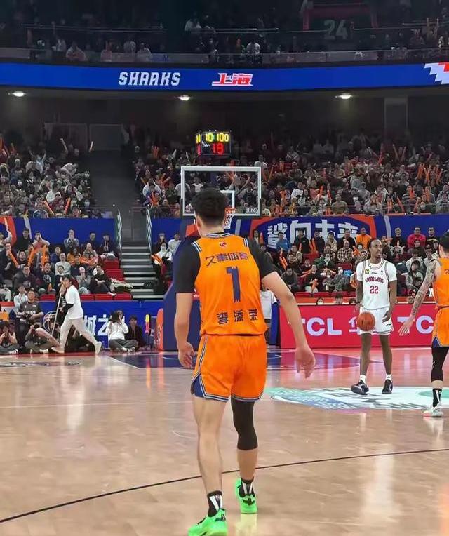 包含上海队全场碾压全国篮球锦标赛，如同剧本杀再现，弹幕刷屏的词条