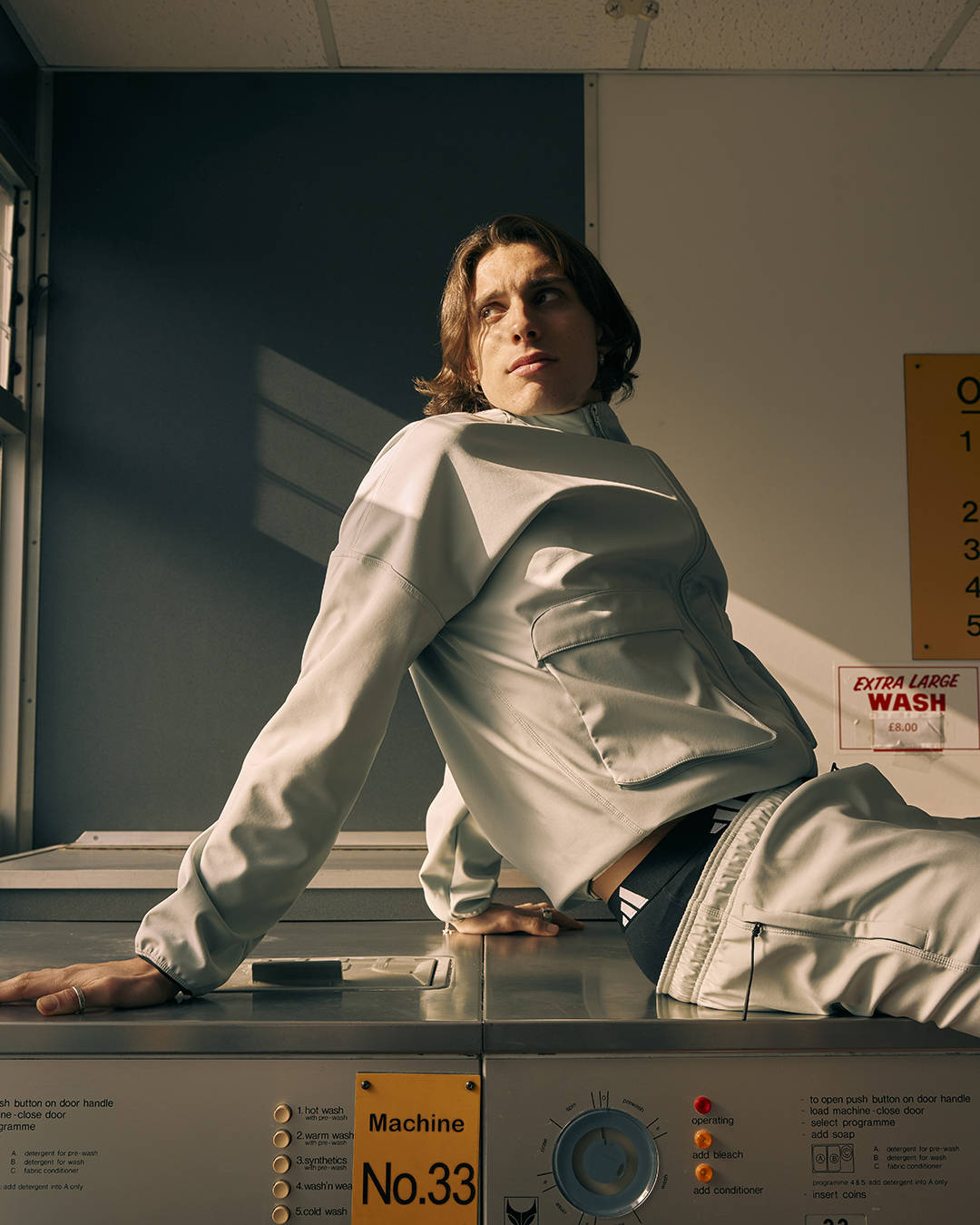 阿森纳后卫表现稳定，承担防守责任