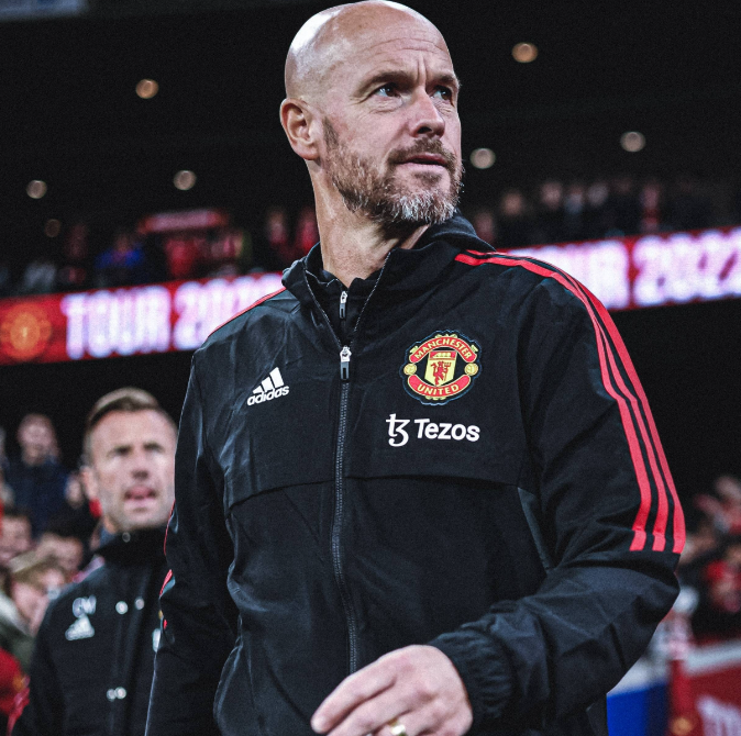 包含曼联签下年轻天才，加强中场实力的词条