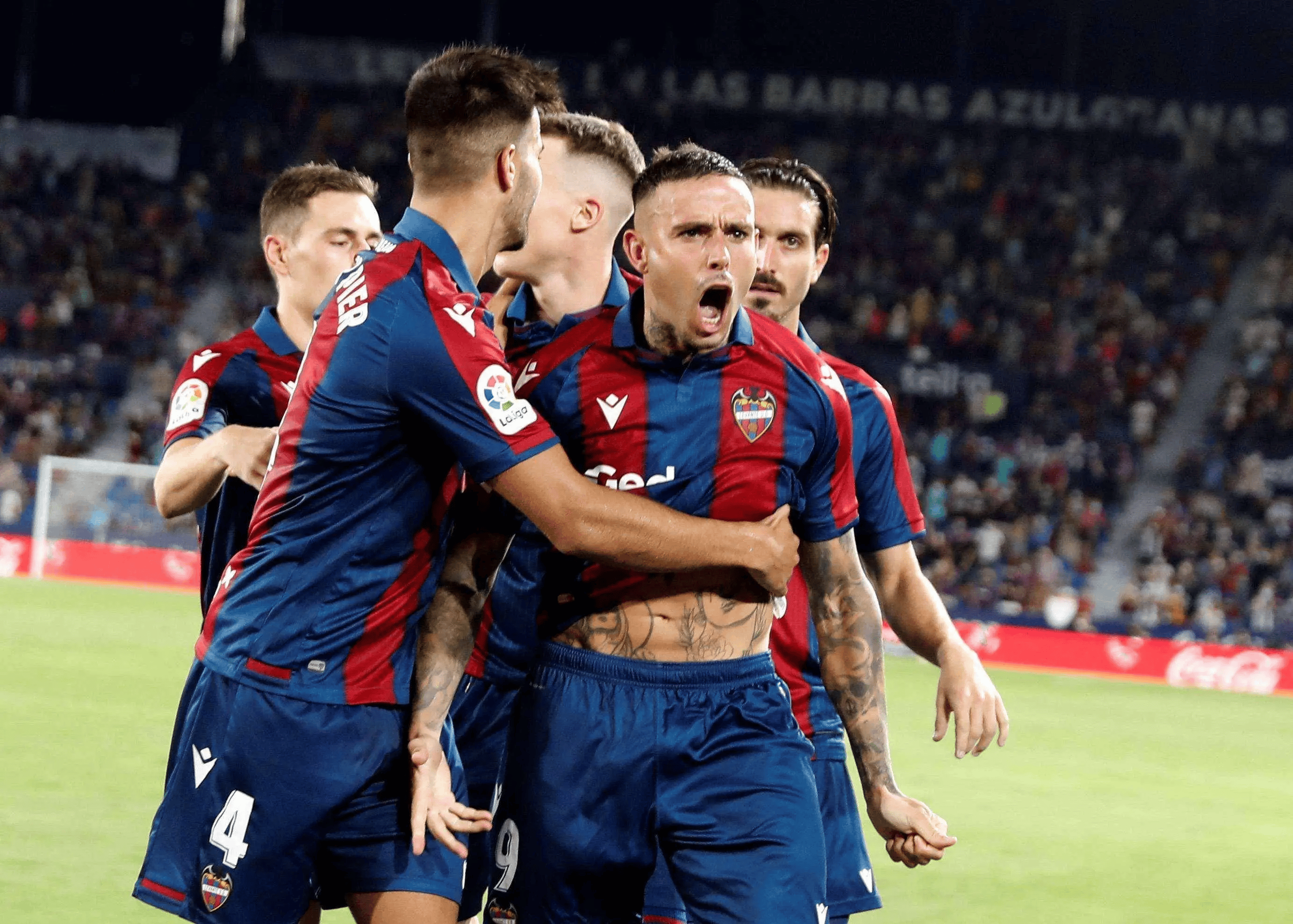 拜仁慕尼黑战胜阿森纳，展示强大实力的简单介绍