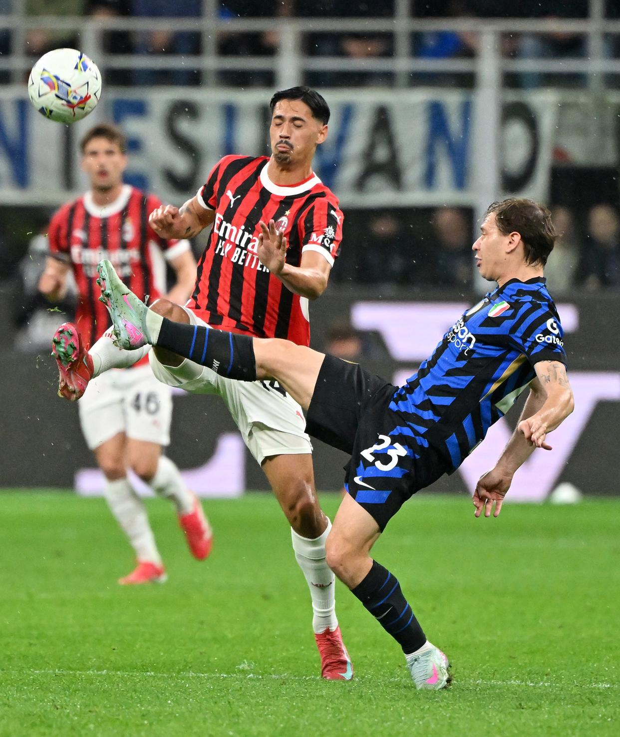 关于意大利球队在比赛中击败强敌，晋级决赛的信息