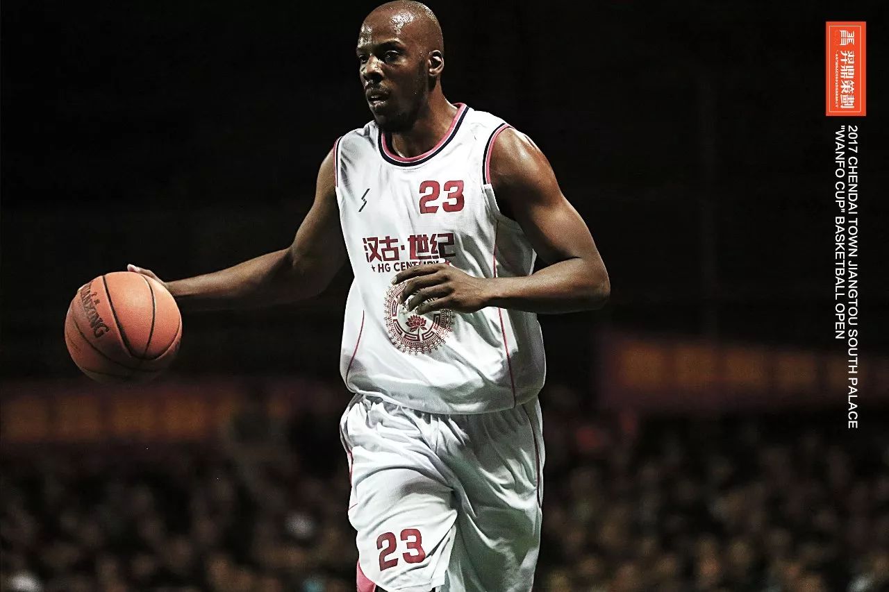 俄罗斯篮球超级联赛:摩斯科风暴队狂揽胜利,夺冠在望 俄罗斯篮球超级联赛:摩斯科风暴队狂揽胜利,夺冠在望