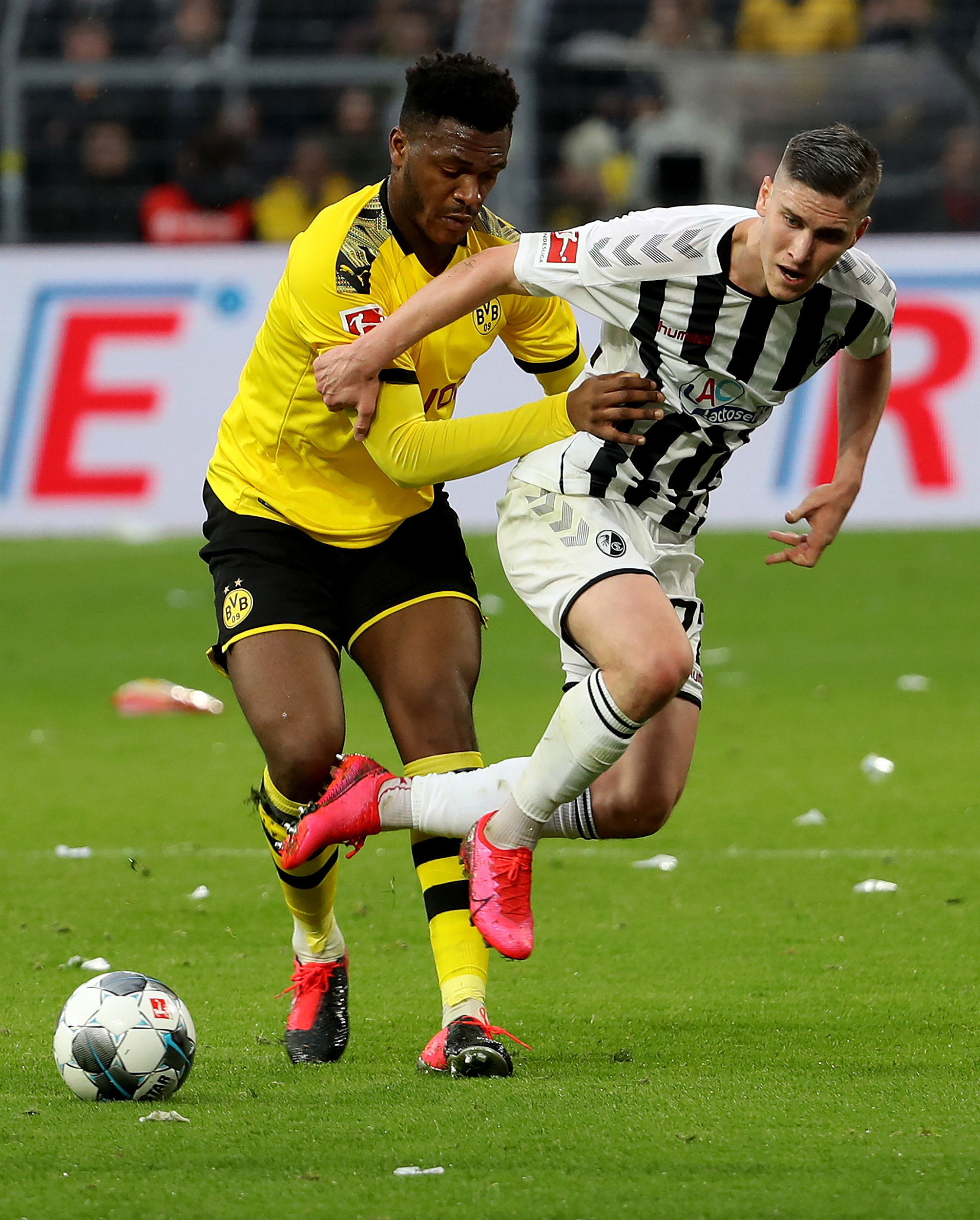 华体会网页版登录入口-多特蒙德备战对决巴塞罗那的强劲