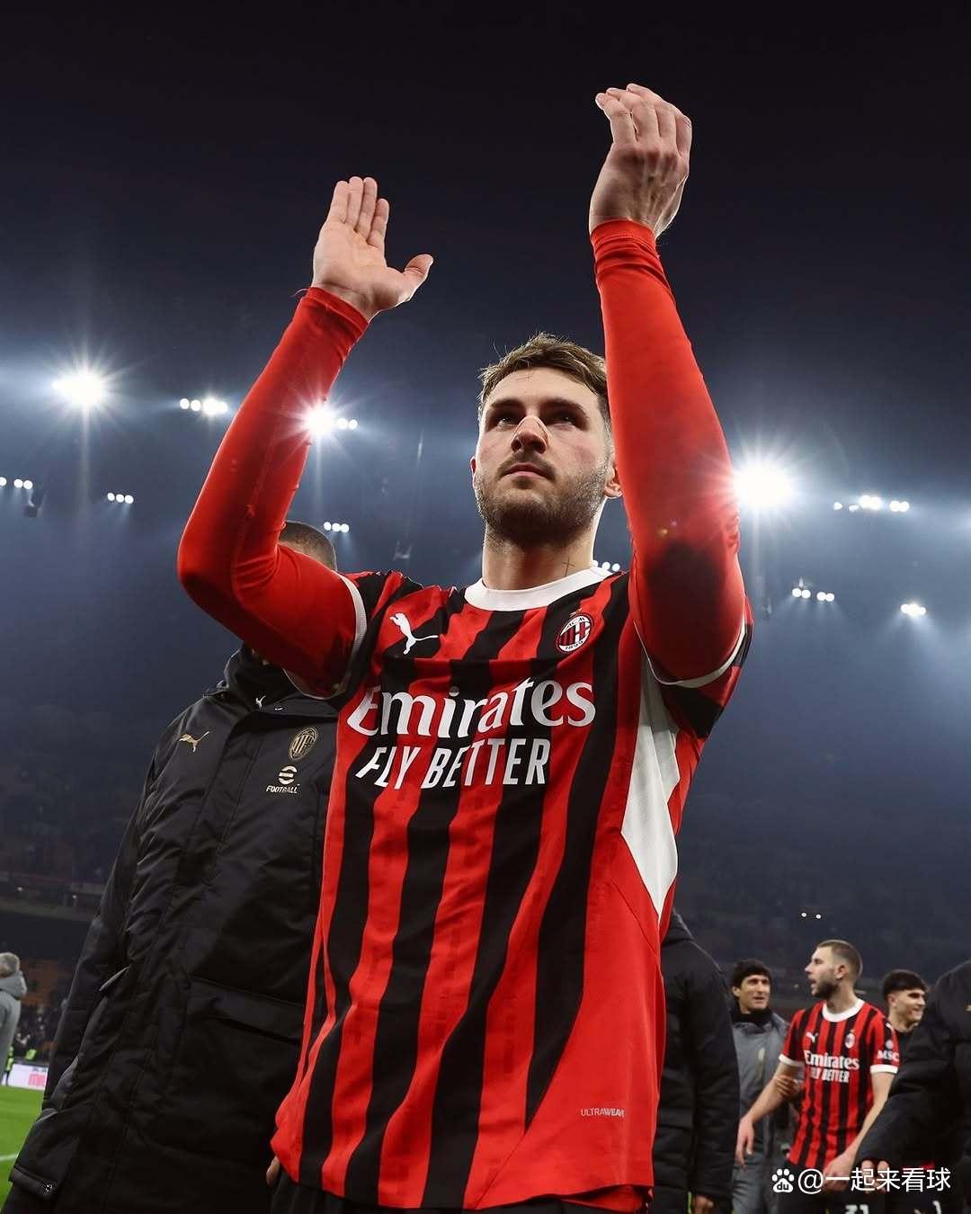 华体会官网app-佛罗伦萨中场伤愈复出，提升球队整体实力的简单介绍