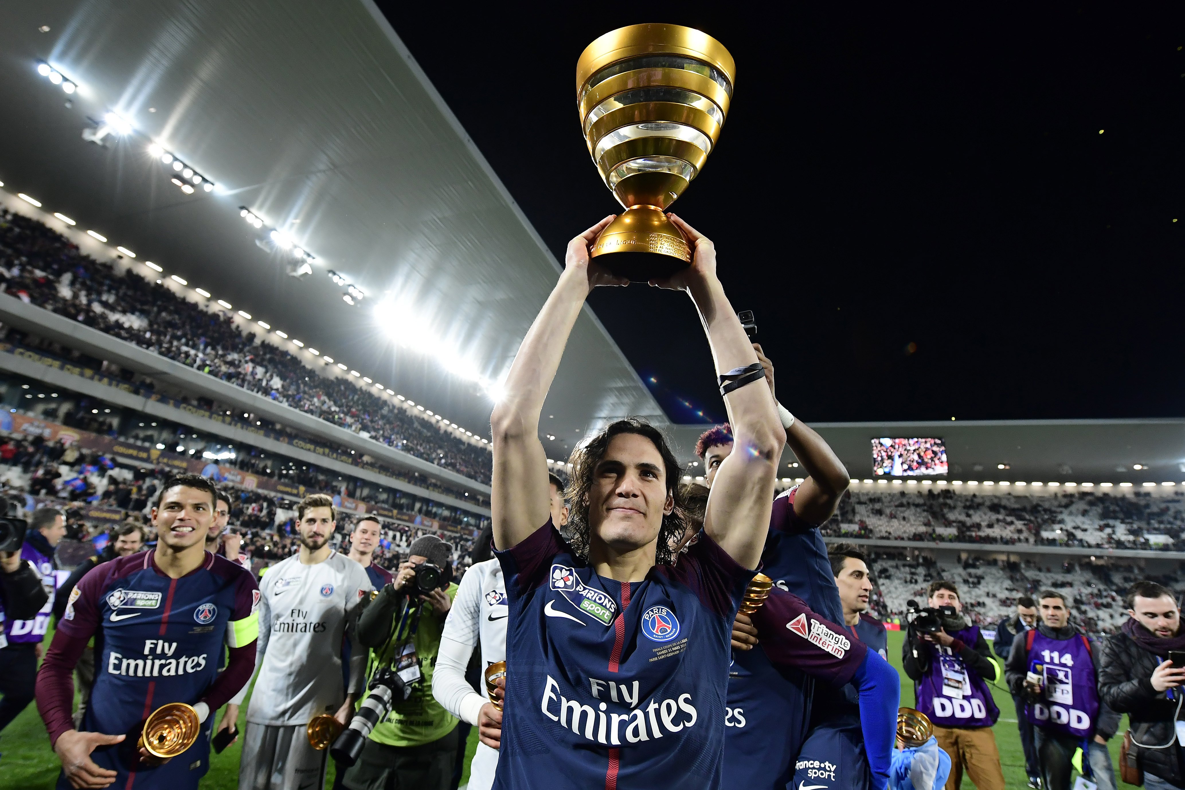 法国女足获得胜利，在国际赛事中取得成功