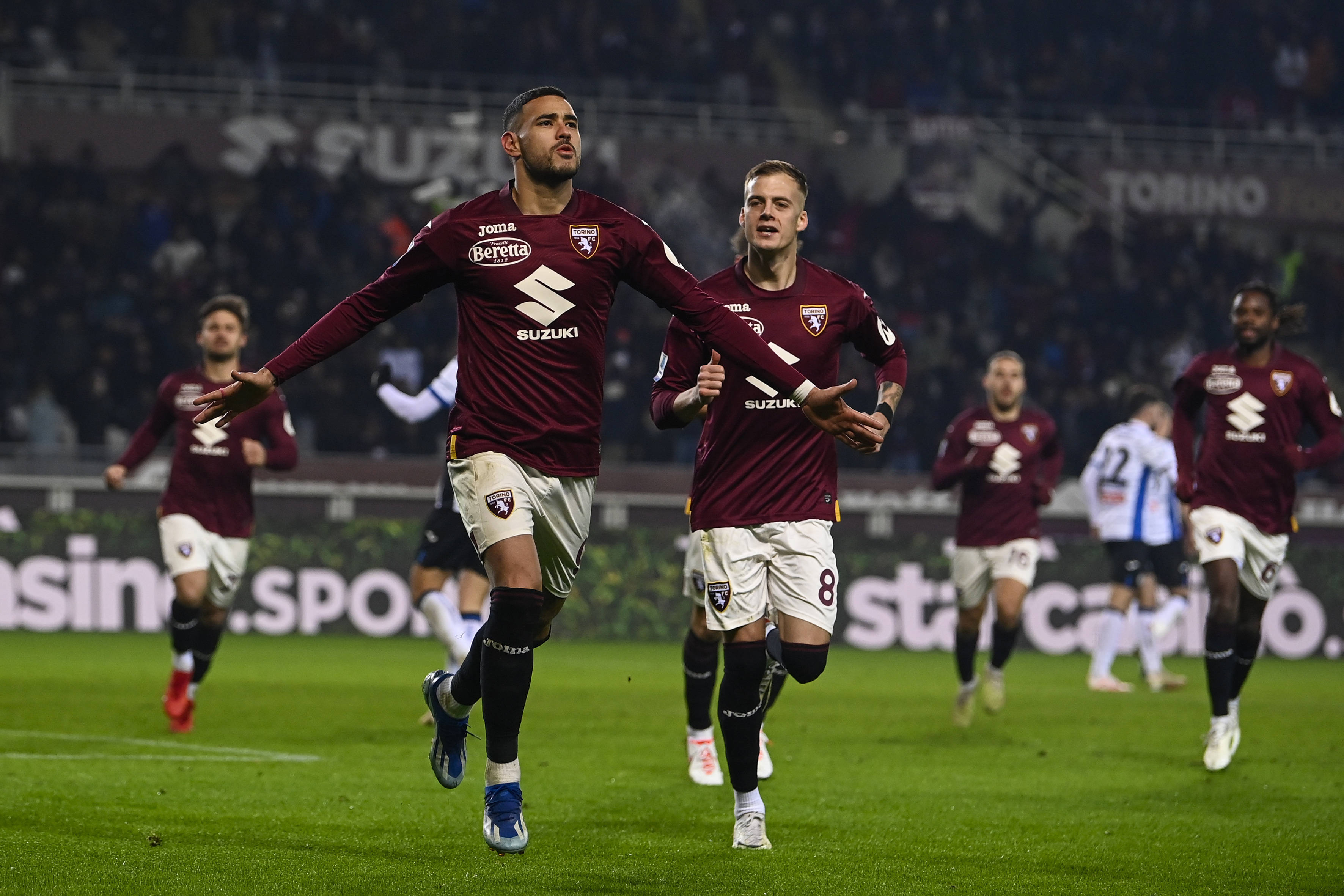 包含帕尔马客场击败都灵，喜迎胜利的词条