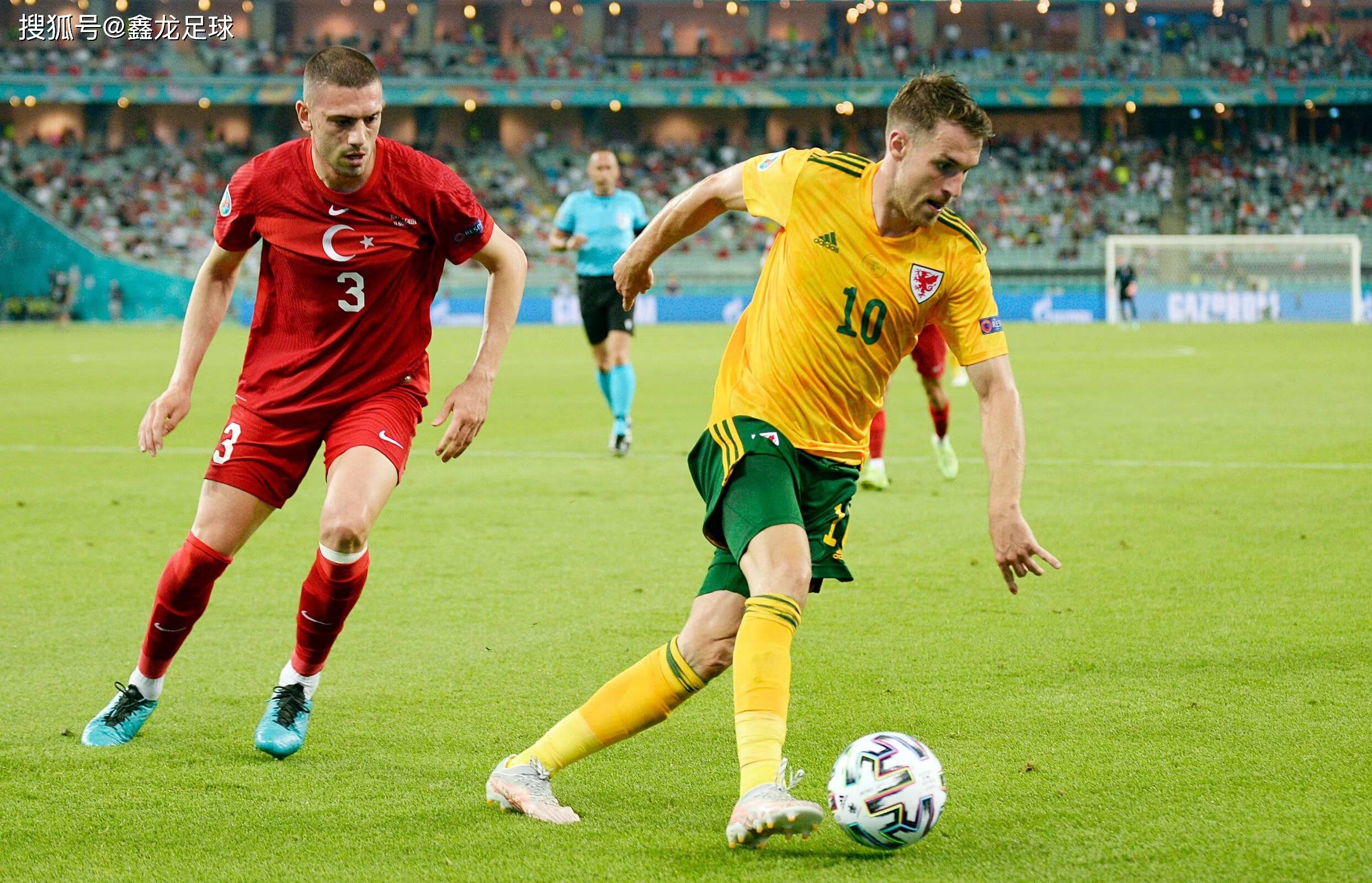 包含塞维利亚客场-小胜莱加内斯，埃涅斯托制胜球的词条